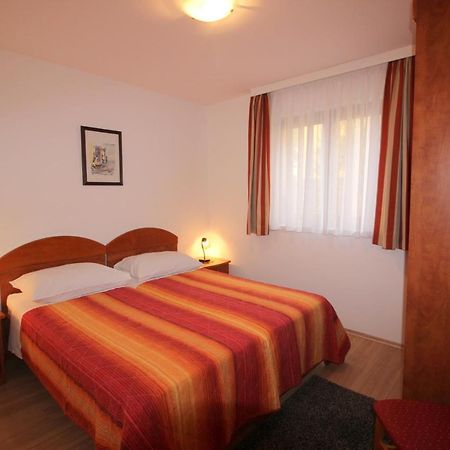 Ferienwohnung Gogo 2+2 Novigrad Istria Exterior foto