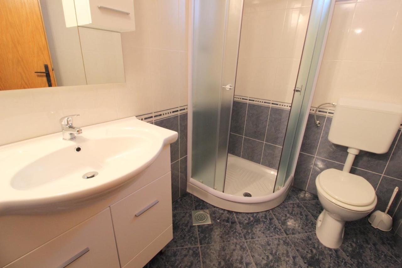 Ferienwohnung Gogo 2+2 Novigrad Istria Exterior foto